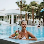 تيرمي فينيسيا 4*