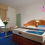 تيرمي فينيسيا 4* أبانو تيرمي