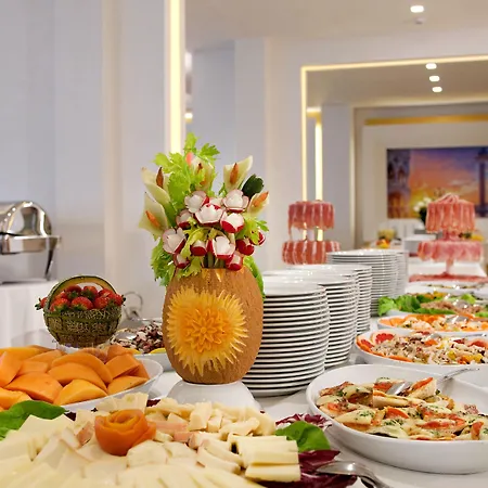 تيرمي فينيسيا فندق 4*