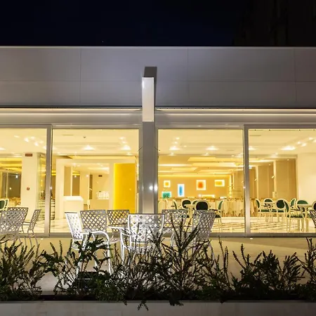 تيرمي فينيسيا أبانو تيرمي